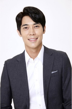 Kim Min