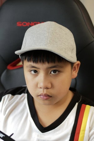 Hoàng Minh