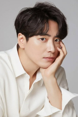 Jun-hyuk Lee